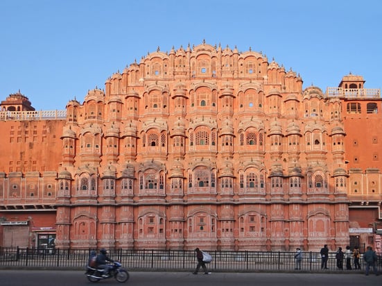 Le_Hawa_Mahal_(Jaipur)_(8486493475)