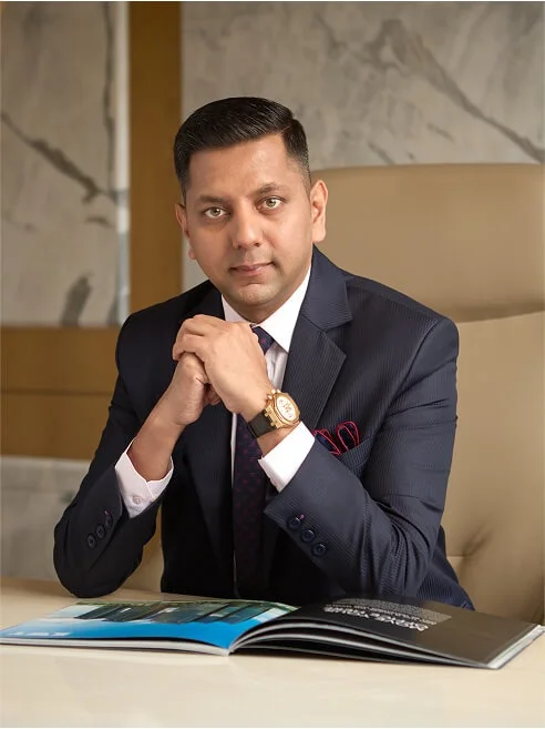 Mr. Vineet Goyal